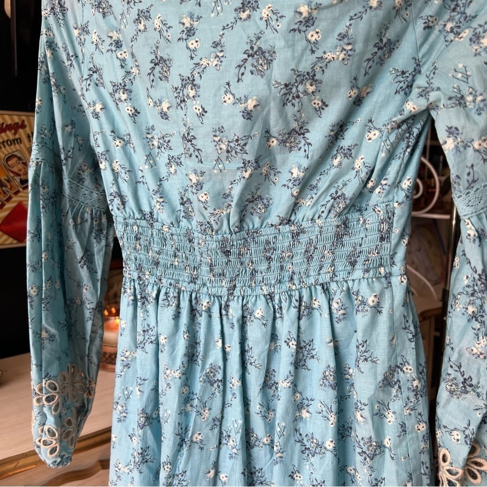 Anthropologie / A Collective Story Embroidered Balloon Sleeve Eyelet Dress XS - Picture 11 of 14
